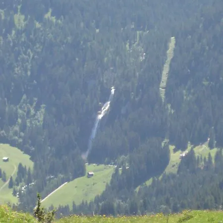 شقة Schweiz ,lenk Ferienwohnung,kinderfreundl,seniorenfreundlich لينك